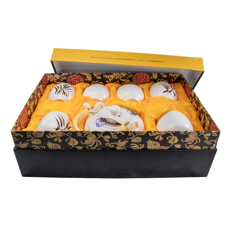 Tea Set White Porcelin, Wheat Pattern